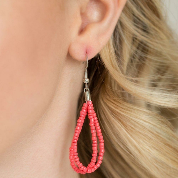 Savannah Surfin' Coral Seed Bead Necklace w/ earring set (New) - Picture 3 of 3